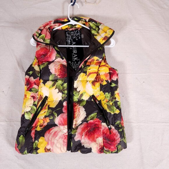 Floral Puffer Vest - Picture 1 of 11